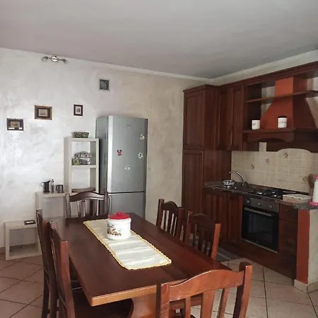 Nyaraló Sentieri 1 Pecetto di Valenza